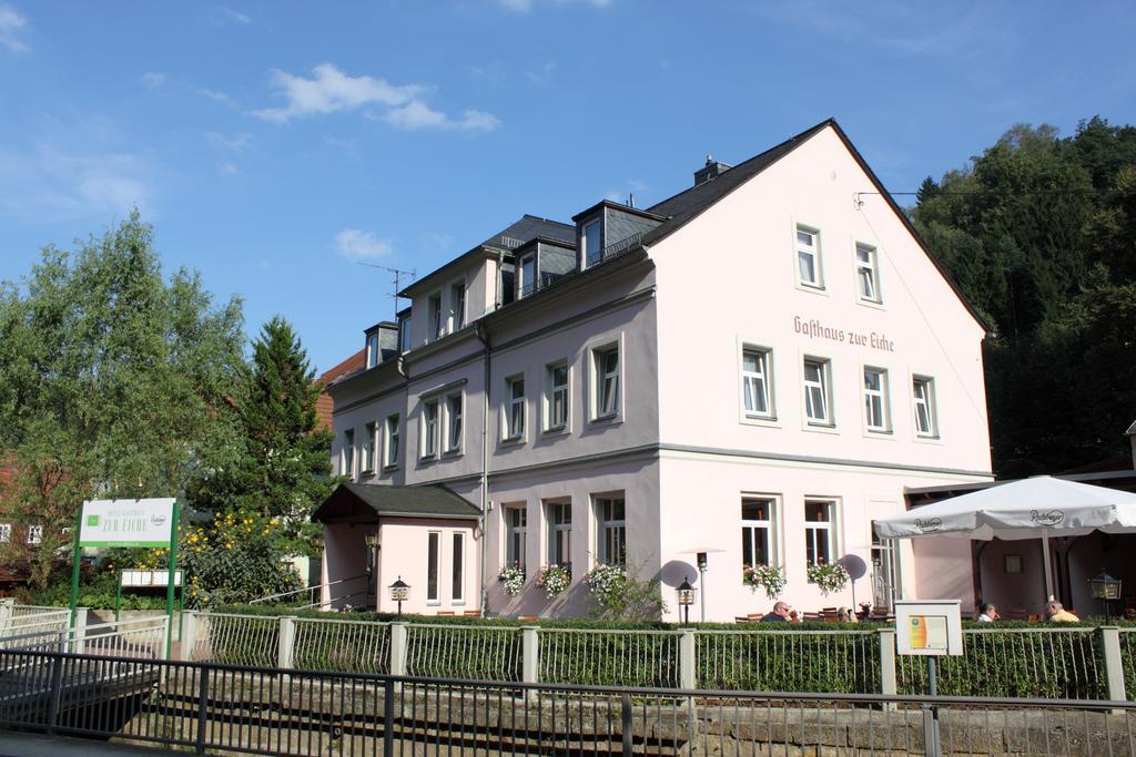 Отель Gasthaus Zur Eiche Бад-Шандау Экстерьер фото